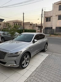 للبيع جينسيس GV80  موديل 2024  رقم بغداد ب اسمي استيراد وتصليح على ايد...