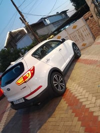سبورتج 2016 فئه SX بيع او مراوس ب سياره اقل قيمه حسب القناعه  أعلى صنف...