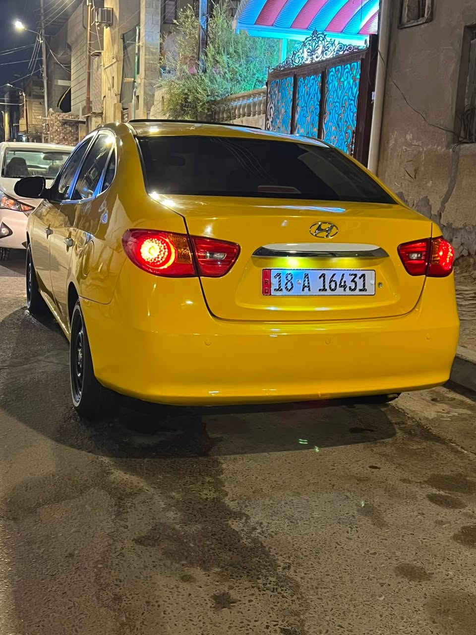 السلام عليكم النترا مديل ٢٠١١ خليجي رقم بابل شرط تحويل مصفره هيئة وغرامات سيارة ستوه مصبوغه مكينه ستوني شاده حاويه تبريد قبل سبوع منضومه جديده تخم تاير جديد حداده من اطول للطول جديده غرفه مدوشه جديده سيارة جاهزه ع اخر حبايه مكاني البصرة اتصل وبخدمتك السعر١٠٥وبيه مجال للأستفسار ***********واذا اكو مراوس بنيسان صني
