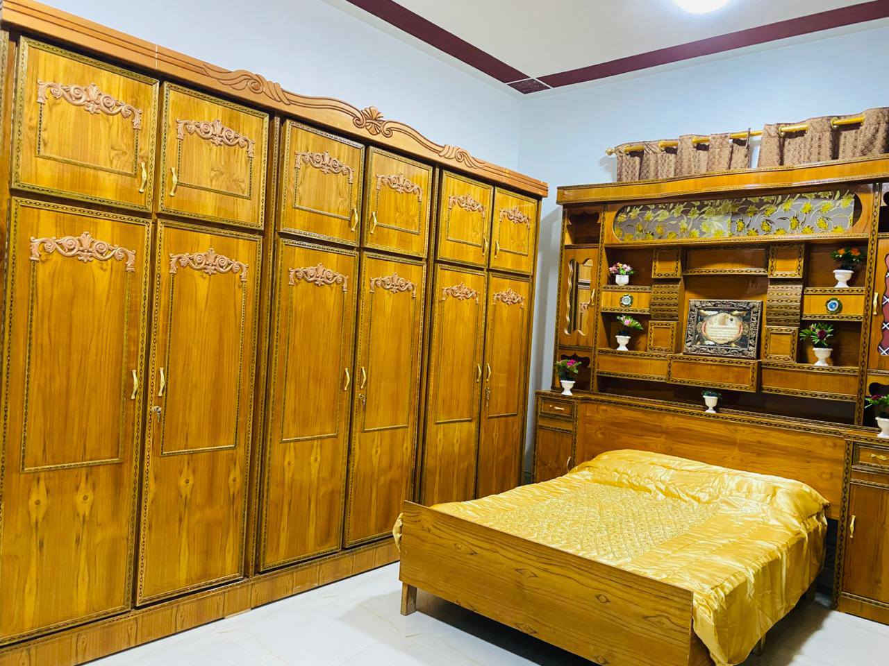 غرفه عراقي لبيع نضافه فول مستخدم قليل السعر مليون و١٥٠ بي مجال ***********
