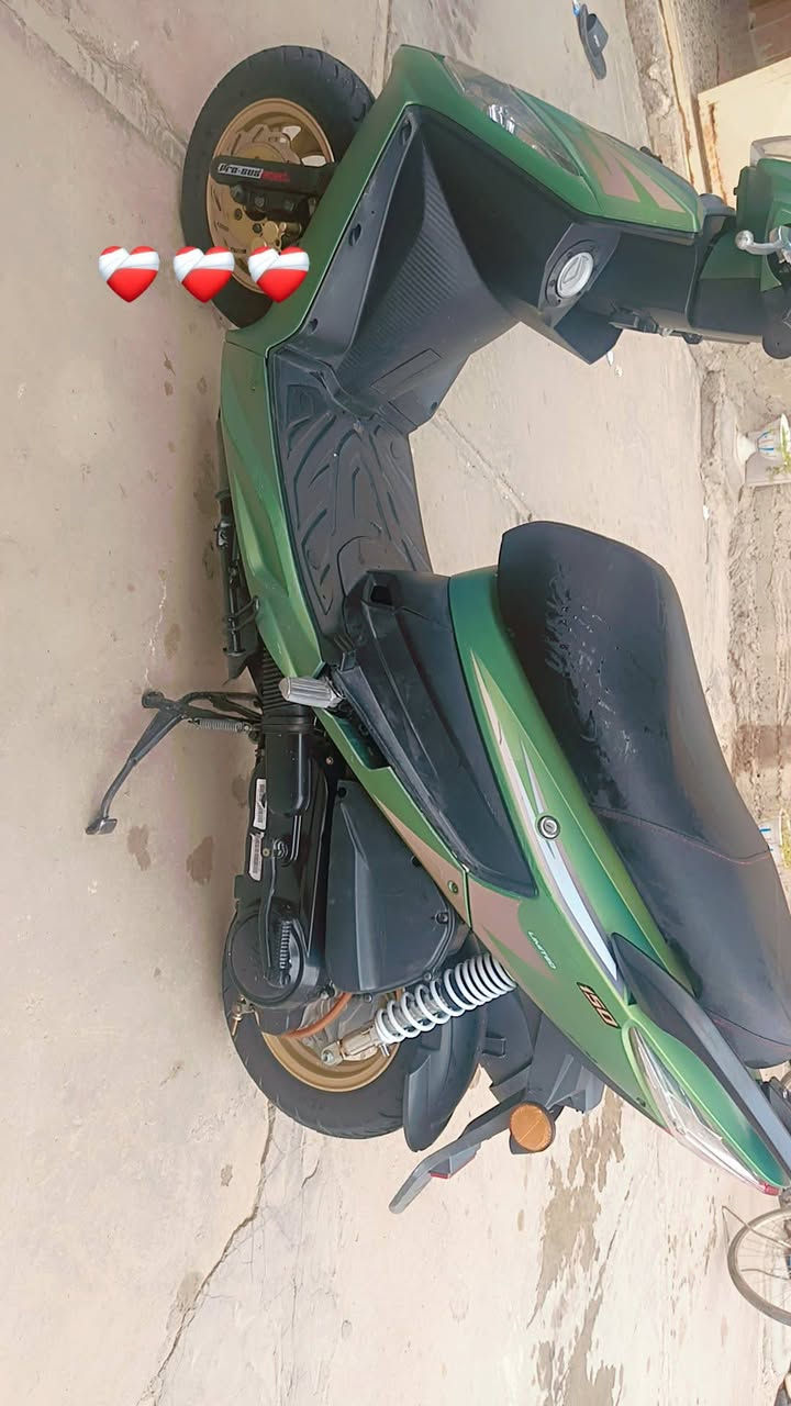 سلام عليكم سايم نحله 2022موديل محركه 150 مرغوب دبلين بعده بلجيس كفاله حت من شخط ما مسجل أوراقه ضايعه ***********
