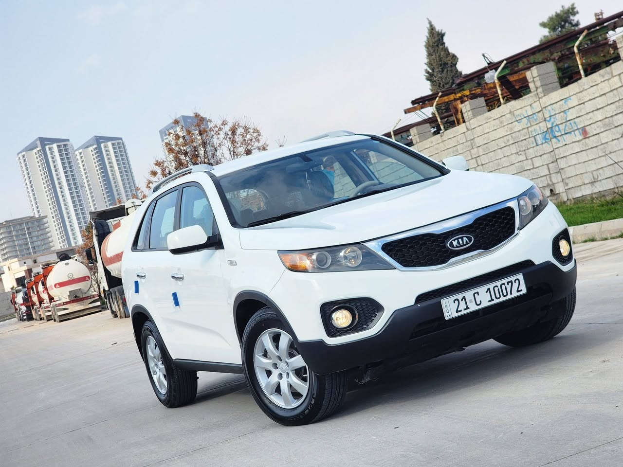 السلام عليكم ..اخوان فقط بيع بدون مراوس مكان السياره #سليمانيه
كيا سورنتو خليجي موديل 2012 مكينه 2400 دوش خليجي بلادي مامفتوح ..سياره جدا نظيفه استعمال شخصي عله ايد وحده ..سياره خاليه من صبغ فقط شبرين خفيف ..السياره جاهزه تخم تاير وصدر وحداديه كله جديد مكينه وكير بلادي ..سنويه وارقام جديد ب اسمي سياره وتحويل مباشر 
مكانها #سليمانيه....السعر 151 ورقه وبيه مجال لشراي 
لتواصل *********** واتساب
