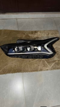 لايتk5 جهة السايق موديل 21 بلادي امريكي للبيع  السعر 25 الف  078107152...