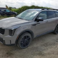 متابعينا الأعزاء  (كيا سورنتو ) 📌المديل:2025 📌عدد المسافه :7,468ميل حق...