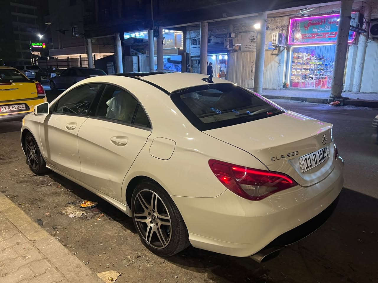 مارسدس للبيع موديل 2014
CAL250
فول 1/1
السياره كفاله عامه بيه بس بارد بالباب الخلفي الي وره الصدر 
والدعاميه صبغ 
بدون دواخل بدون فتح السياره 
كفاله من الرصعه 
مكينه كير صدر كفاله 

وارد امريكي 
العنوان بغداد حي الجهاد 
***********
