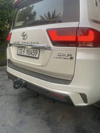 لاندكروز جكسارا ماشيه ١٠٠٠ يعني الف بعدها بحالة الزيرو موديل ٢٠٢٥  كفا...