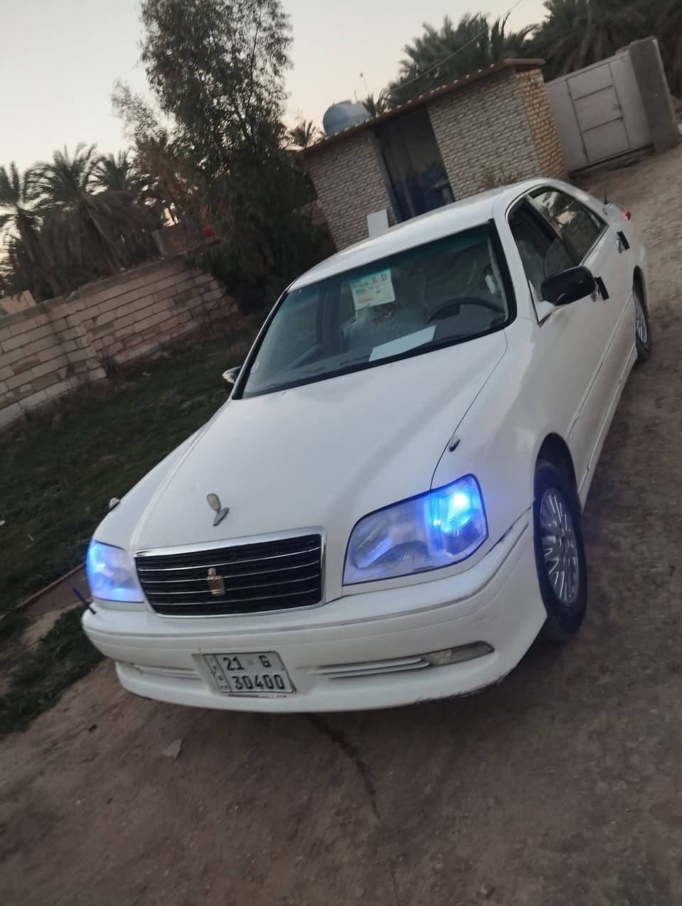 ملكه 2003 متومه نكليزي سياره حلوه حيل وجاهزه من كلشي محرك ديفور جبير محرك كير كفاله سعر 48 بيع ترهم.  ومراوس.    بجارجر أو اوباما من مديل 14 فما فوق ***********
