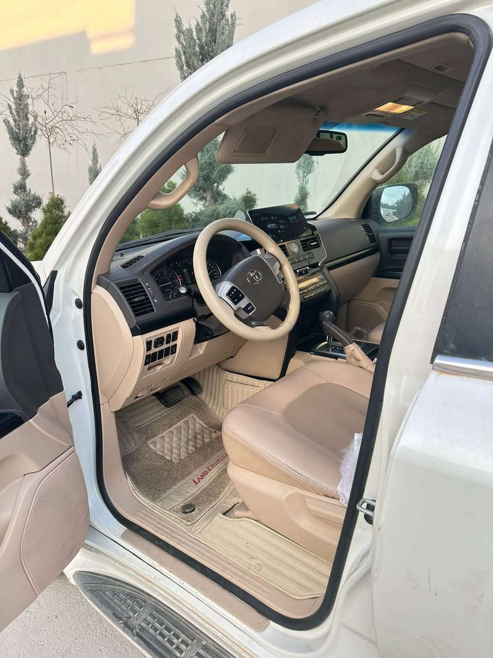 بۆفرۆشتن. 🇯🇵🤍 للبیع

وەنەوشە  مۆدیل 2015 GX ی فوول

سفری شەریکەی ساز 

بۆ نیتی بۆیاخ ئە ستوە  و
درگای لای سایەق گۆراوە بە بیلاد 

هؤك و فلجة و بةخاخى ئاو لايت بةرز و نزم 

سةلاجة و ئاوينة كارةبا تةبريد مةركةزى سلايد 
گێر و مةكةينةى نةكراوةتةوة بئ عةيبة 
جوار تايةى نوئ ى شةريكةى لةسةرة دةلوب 

١٣٨ هەزاری حەقیقی رۆشتوە 
سەیارەکە هی مە عرەز نیە 

هەموو گیانی . بەشەرت  

سعر /في التعليق يتم الرد فورا على المسنجر ✍🏻

نرخ/ لە کۆمێنت بنوسە یەکسەر وەڵام دەدەیتەوە 📮

ژمارەی خاوەنی: ***********☎️
