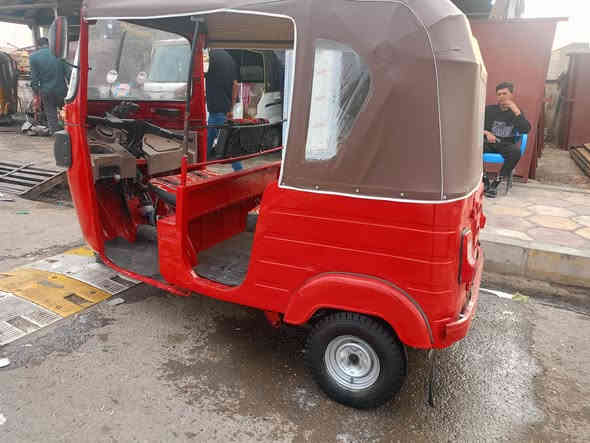 سلام عليكم 

البيع 18 شهر 12 داخل ب19 

تكتك نضافه فول مصبوقه جمالي 

مكينه نضيفه وجاهزه ع اخر حبايه 

تكتك وراق مكفول الرقم مكاني قلعه سكر الاستفسار نتصل 

*********** وشراي بيه خير ويدلل
