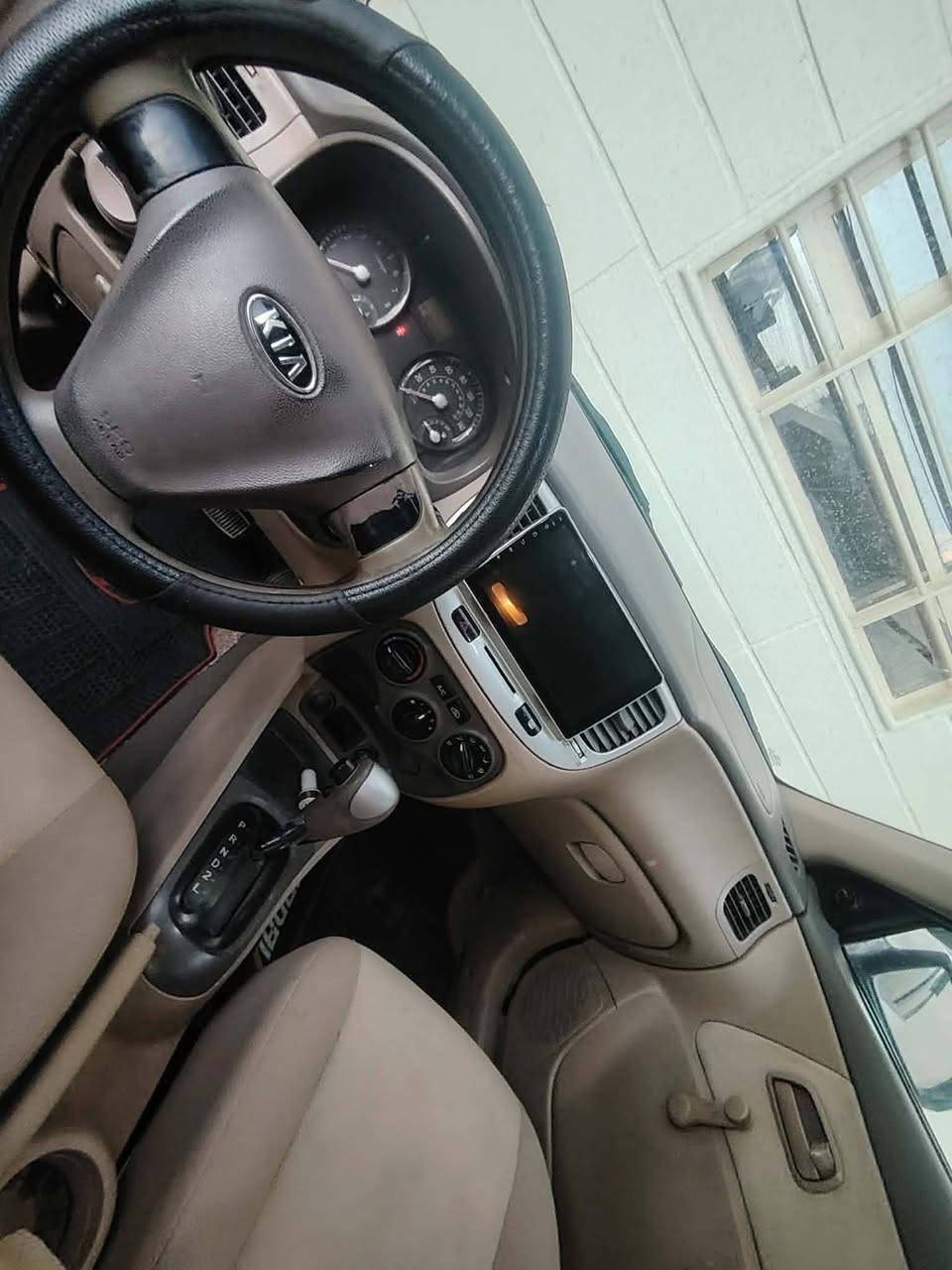 كيا ريو  موديل 8   كير محرك شرط ما مفتوح
هزه اليوم  سويتها
دواير او دوسات  فقط ضبغ
رقم   نينوى انكليزي شرط التحويل
90مجال
***********
