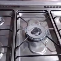 طباخ إيطالي • ماركة أصلية • عين صغيرة معطلة