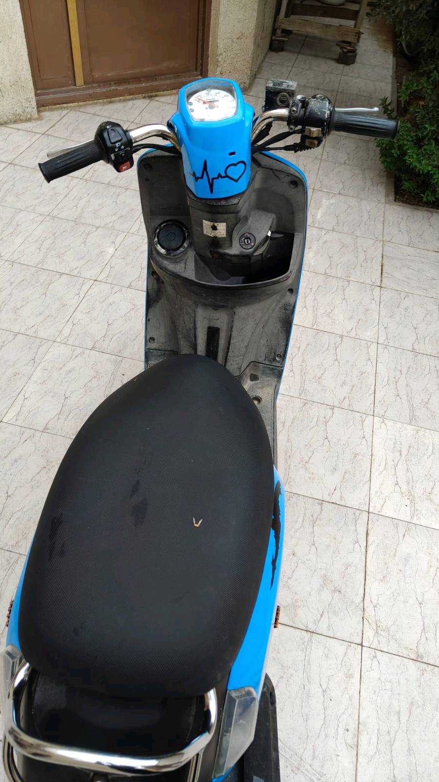 السلام عليكم 
دراجه بوليس كابريتر 

فول نضافه كلشي شغال 

كهربائيات كله شغاله 

نكره سلف 

صارلي فتره من اشتريته مكان كربلاء 

للأستفسال اتصل ***********

او راسلني عل واتساب او ماسنجر