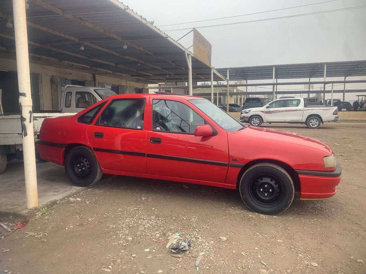 السلام عليكم ♥️
اوبل فكترا 1993
رقم صلاح الدين أ  سنوية لل٢٦  شرط التحويل 
گير و محرك (١٦)(قايش عريض ) شرط فول نعومة  
 منضومةبانزين  جديدة ( فيت بم وكلاص و دوش مال گصة  صار سبوع من شادة )
ڤان  و راديتر مال تدفئة  بل باكيت 

غرفة نضافة فول
فتحة سقف 
سنتر لوك
مسجل و سماعات  🔊 مال گصة صار يومين من شادهن

الجام الامامي كهربائي
كهربائيات كلها شغالة 
السياره كشر بلادي شرط لا طخة دعمة 
ولا قطرة اخياس  
السيارة جديدة 
كهربائيات كلها شغالة 
السعر 47$و بيها مجال بسيط
العنوان :صلاح الدين/العباسية
*للاستفسار ***********
