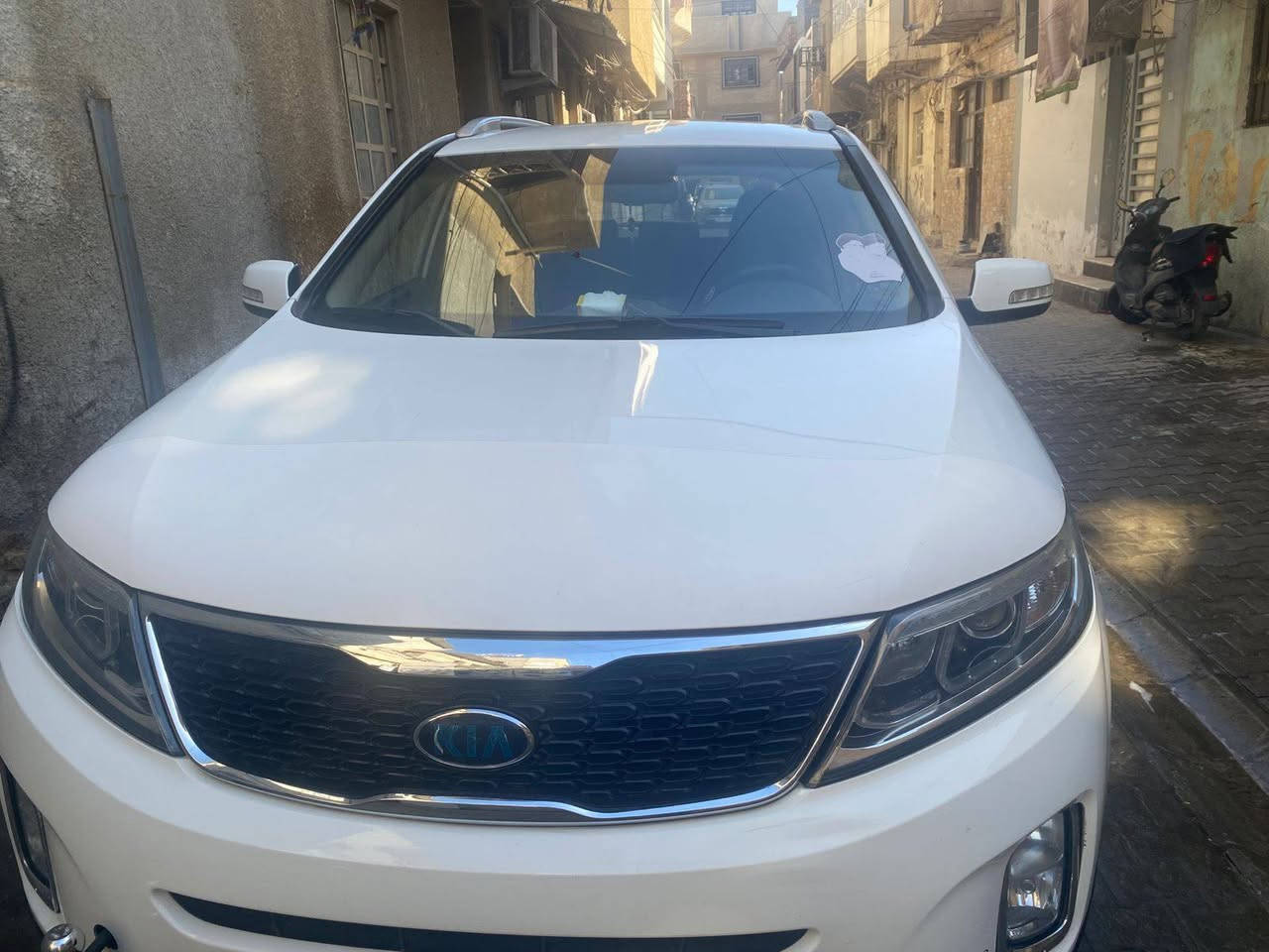 سلام وعليكم
سورنتو 2015 خليجي بصمه كير محرك مكفول كفاله عامه صدر جديد تخم تاير جديد رقم بغداد تحويل ثاني. يوم 
ماشيه 131 الف 

***********
