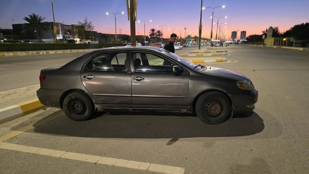 تحية طيبه
كورلا 2006 وراد امريكي ضرر امريكا جاملغ خلفي بدون دواخل السياره مصبوغه عام بدون ضرر فقط ضرر امريكا رقم بغداد الجديد بأسمي تحويل ثاني يوم  سياره كاعده وجاهزه مايرادله مصرف مشط ستيرن جديد صدر جديد هوايه شغلات مبدله جديده بيه 
كير محرك كفاله تبريد كهربائيات كلها شغاله 
***********
