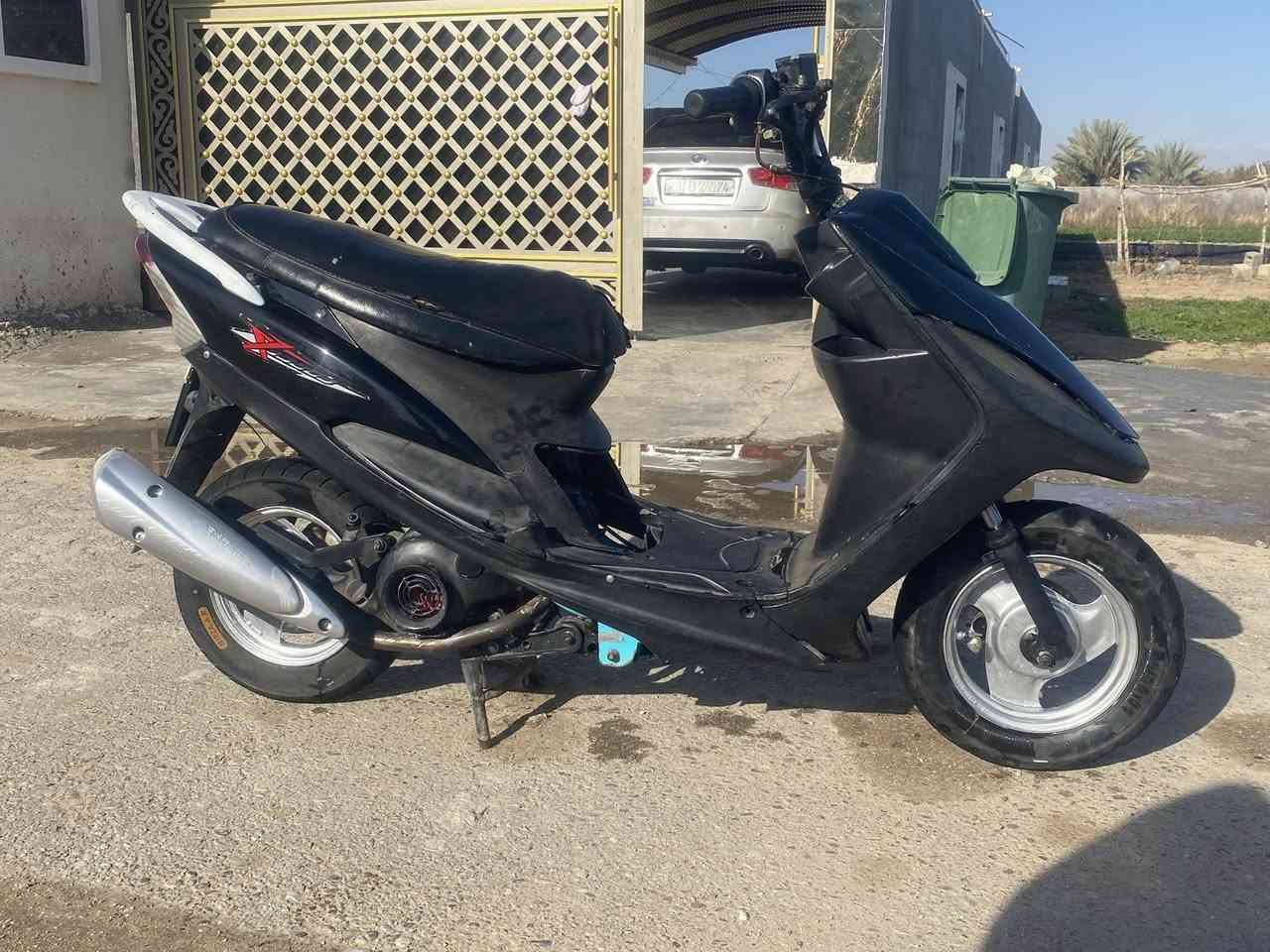 دراجه ماكس عدله بوشه 49حولتها 55مشروع ناجح دراجه شلعه ومعدل تجي وتفحص كلجات وخرز رياضي فصله فولل محرك لانضوح لاتبخير نكره صلف هندر تشغل وتطلع رايدها ب500 رقم***********
