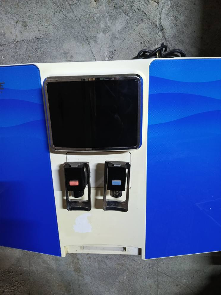 اخو جديد شغال ماء حار بارد فلتر ماء ارو ماخذينه ب400 النجف, العراق


**إذا كنت صاحب هذا الإعلان وتريد حذفه لأي سبب، رجاءا أرسل رسالة إلى الدعم الفني**