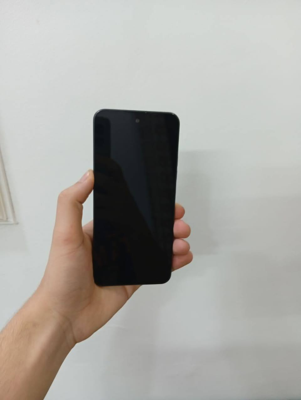 TECNO Spark 40
الذاكرة256 
البطارية العملاقة 5200
120 هيرتز
الجهاز مكفول بوضع الشركة النضافة100 وياه غراضة 
السعر210 بي مجال بسيط
المكان بغداد البلديات 
واتساب ***********
