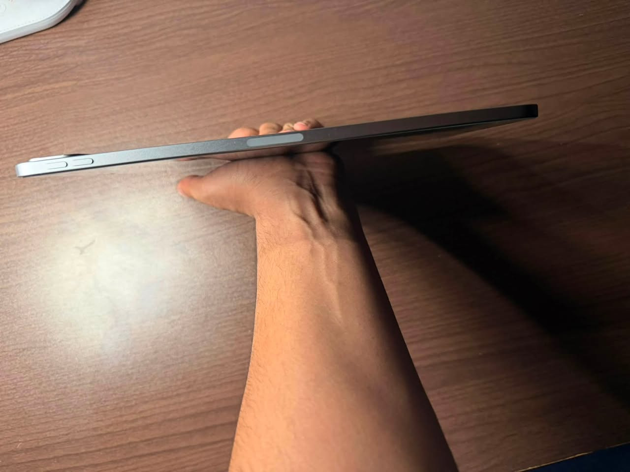 ايباد برو M2 للبيع ذاكرة 256
iPad Pro M2 256

بطارية 🔋 92

مستخدم فقط للدراسة العاب ما ملعوب بي الايباد نضيف كلش مكفول من كلشي 

+ (((كيبورد))))
 وكارتونة بيها حافضتين منفصلات ما جايسهن ماخذها ب 25 

سعر الايباد والكيبورد والكارتونة البيها حافضتين  790 الف

+ قلم ابل اصلي ايضاً نضيف كلش الجيل الاخير لل M2 اليدعم راحة اليد واليشحن لاسلكياً عن طريق الايباد سعرة 75 الف 

موجود خاص 
او واتساب 
الرقم : ***********
