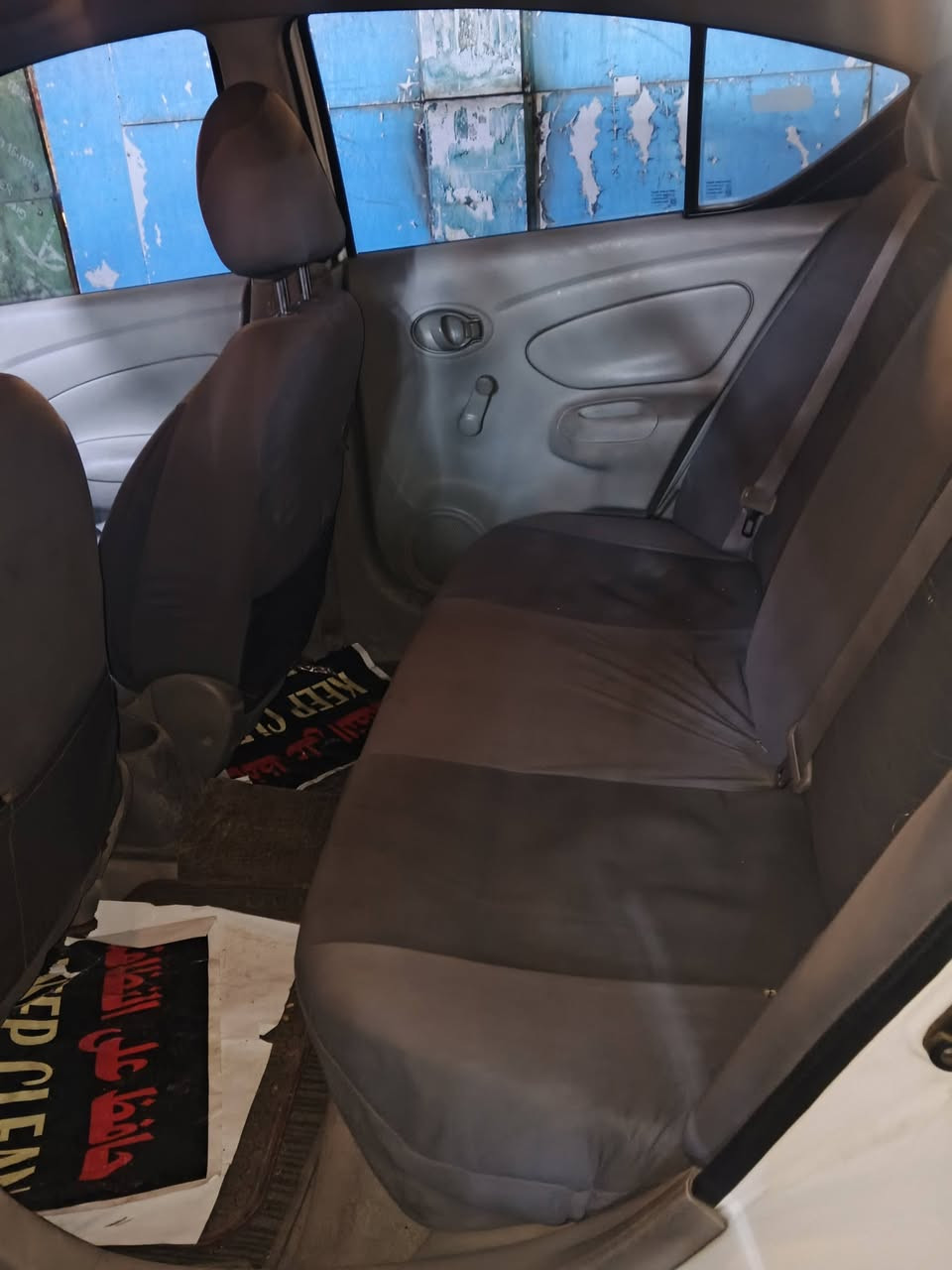 مكلف بنشر نيسان سني موديل2023
مواصفات السني معروفه 
السياره مكفوله كفاله عامه عدا شخطات بسيطات ثنين وحده بلباب الخلفي اليمين والجاملغ الخلفي صفحة السايق ونضيفه وخير من الله وبلعافيه على الياخذها 
للاستفسار اكثر رقم صاحب السياره ***********
سعر السياره 115
شده و15ورقه بيها مجال حك الجيه 
العنوان بغداد حي القاهره
