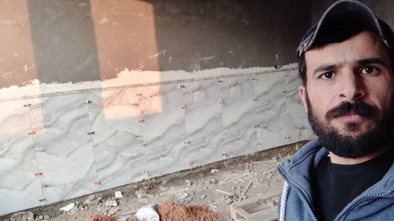 عمل بورسلين اللواح جدران
عمل سيراميك جدران
بورسلين ارظيات 
سقوف ثانويه 
***********
***********
