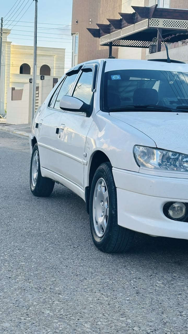 بيجو 306 / 2002
سياره جديده بمعنى الكلمه 
غرفه بلاد جديد لوك
كهربائيات بلاد بدون اي نقص 
صبغ دعاميات فقط 
وجاملغ السكن تبديل بلاد 
بدون دواخل بدون ضربه بدون اي ضرر 
منظومة زينون شاشه اي باد
تخم تاير جديد سياره مال جنايه من گلب ورب 

السعر55
مكان تكريت
***********
