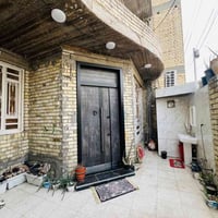 يالله دار للبيع    المساحة : 150م  واجهة 7 ونص  ونزال 20    بناء حديث ...