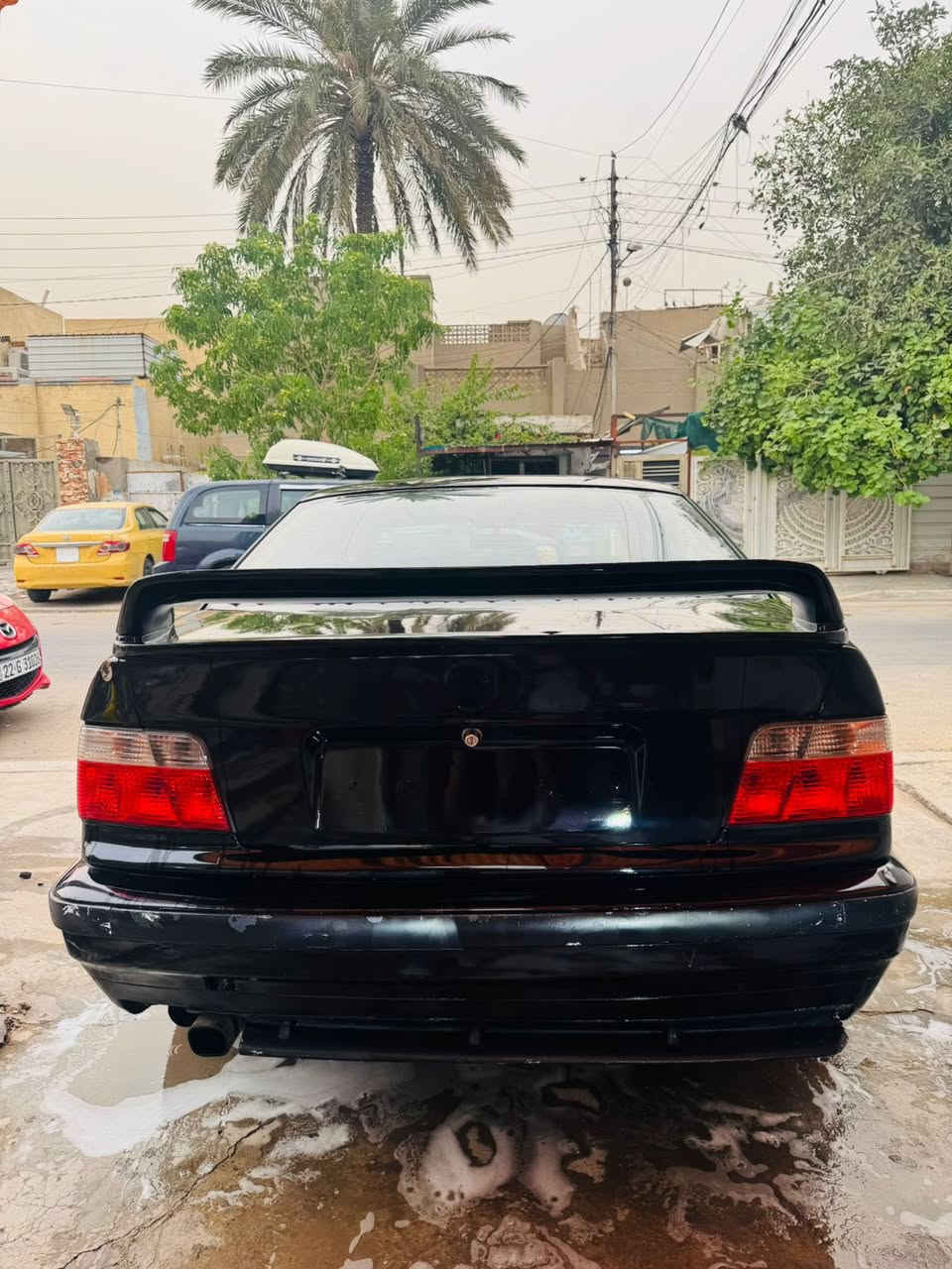 السلام عليكم
بي ام دبليو e36 320
مكينه 20 مسكر اصل بلادي كير عادي
صبغ عام جديد درجه اولى تبريد شغال 
رقم بغداد دولي بأسمي 
مكاني بغداد البياع 
السعر 48 
تفاصيل اكثر عالرقم 
*********** بي واتساب

مكلف بلانشر للاستفسار اتصل على الرقم
