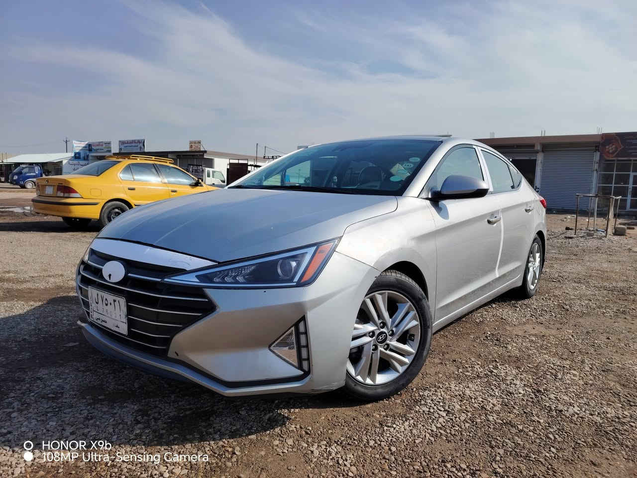 السلام عليكم النترا 2020 فول مواصفات للأخير كير محرك كير  اي تي 2019 كفاله منضومه زنون أصليه LAD دوشمه كامله جلد ماشيه 74 مواصفات فول ميحتاج نذكره حادث موضح بل منشور وبيها بارده خفيف بدون ايرباك السعر 152 وبيها مجال لطيبين الموشراي ليعلق ومشكول الذمه اليكسر بحلال العالم للاستفسار الاتصال على هذا الرقم ***********
