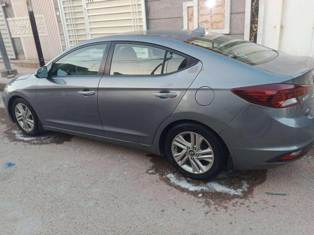 النتراء  2019
الون فيلي 
وارد امريكي مكينه 2000 دوش وكير ايتي 
رقم بغداد إنكليزي مميز  بسمي تحويل 2 يوم
مثبت سرعة كروز 
نظام ايكو اقتصادي 
تخام تاير جديد 
كامره دواره فول تحكمات 
 بدون ايرباك 
فيتبم ونوزلات جداد +بلكات 
كهربيات كله شغاله 
تدفئه + تبريد ثلج 
اربعه دسك  سياره
سياره كفاله من الحادث 
حادثه سياره بنيد سرقه من امريكا صور الحادث بلمنشور 
وهناه بالعراق باب تبديل وجاملغ كلير فقط وسونر هم بلمنشور 
مكان السيارة بغداد المحموديه 
السعر 124
للاستفسار الاتصال ***********
***********
