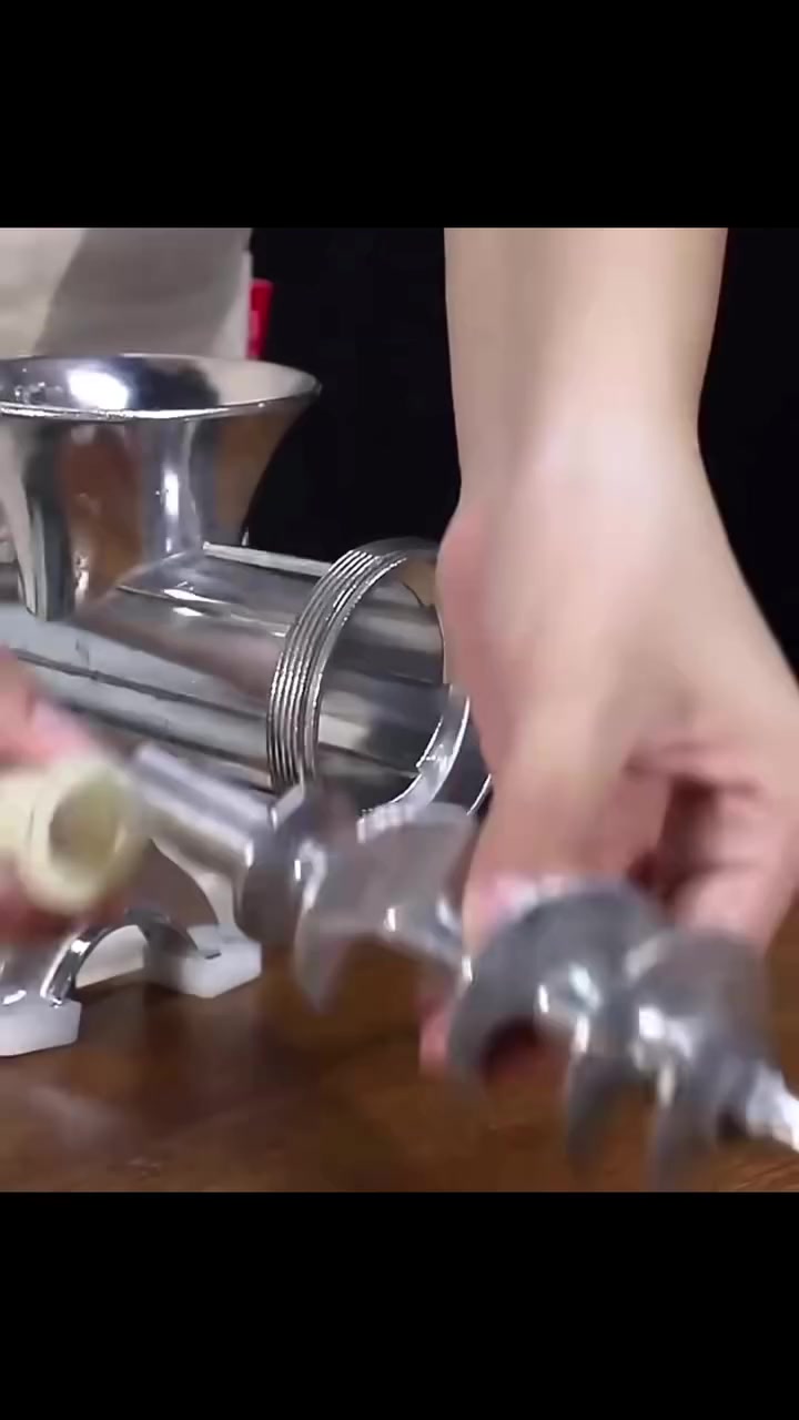 مثرامة لحم يدوية


**إذا كنت صاحب هذا الإعلان وتريد حذفه لأي سبب، رجاءا أرسل رسالة إلى الدعم الفني**