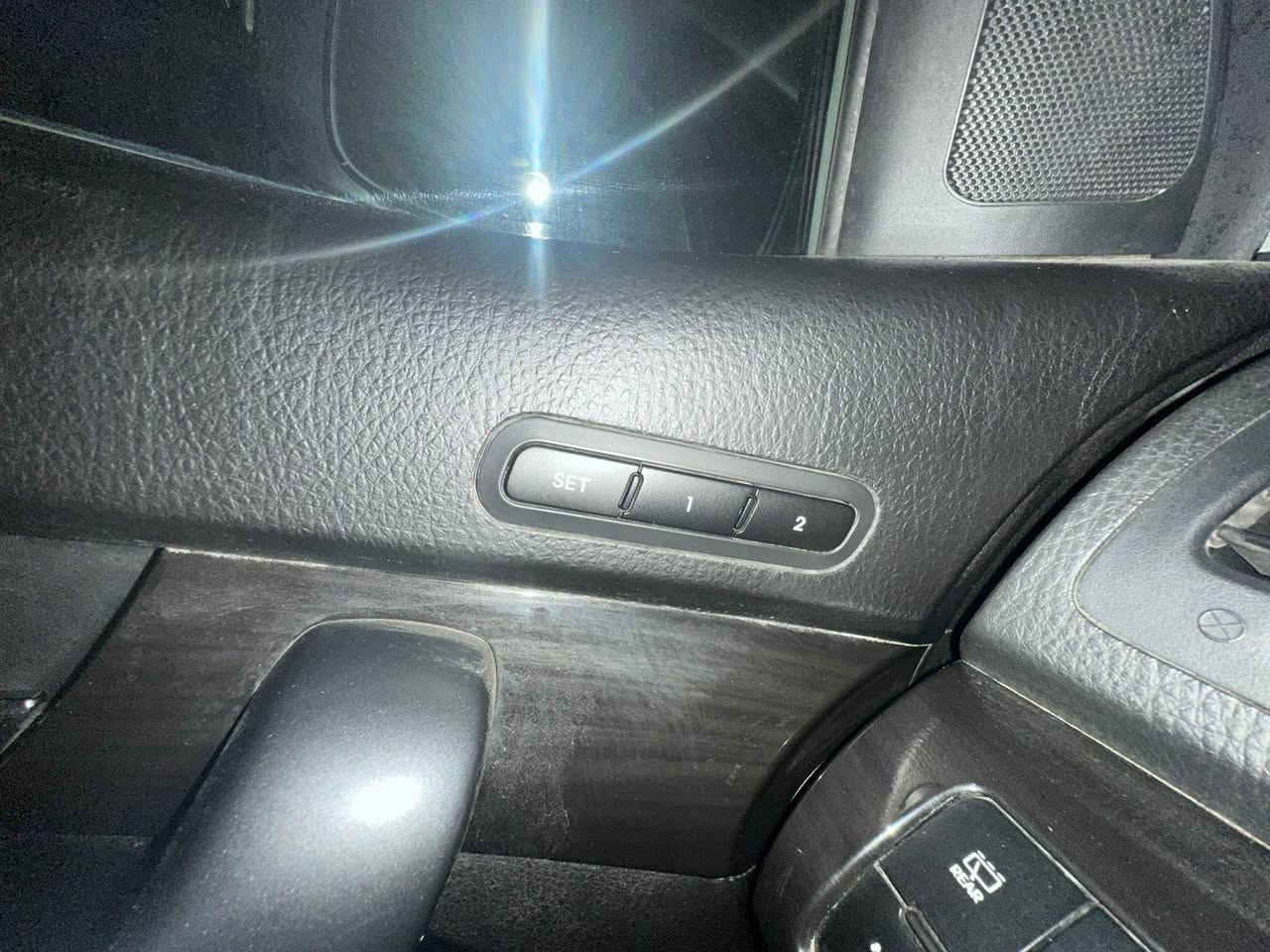 سورنتو موديل 12 فووول مواصفات 6 سلندر 7 راكب ماشية 69 الف ميل كشنات كهرباء بانوراما سستم صوت انفنتي تدفئة تبريد بالكشنات دفع رباعي سيارة خير من الله 
سنوية جديدة رقم بغداد صدر جديد تايرات جدد ادامه قبل شهر مسويلها 
السعر 145 بمجال 

‭0770 786 3357‬
