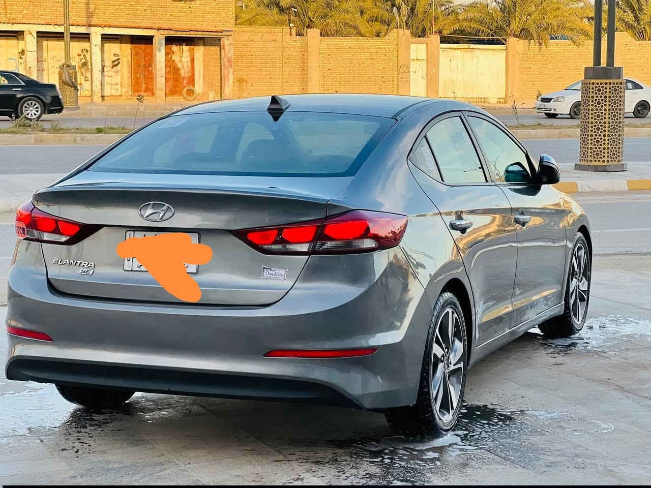 السلام عليكم النترا للبيع 2018 وارد امريكي حره رقم مثنى باسمي سياره جديده مكينه جير ست نمر تبريد تدفئه كهربائيات دواخل كفاله وحداديه 100% تخم تاير كفاله مكان السياره سماوه السعر 120 بيها مجال استفسار رقم ***********
