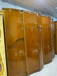 غرفة • بغداد • قفل