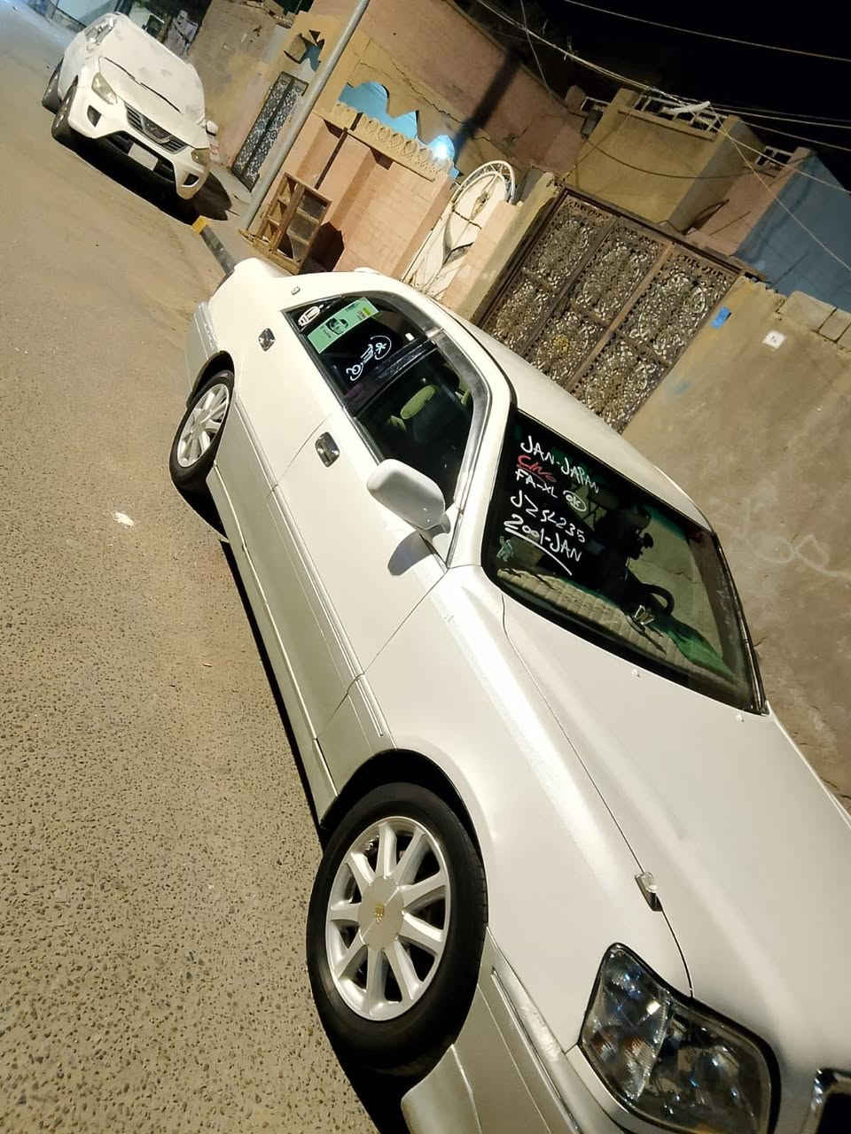 سلام عليكم سياره ملكه دكمتين رقم ذي قار اصولي شاصي71 كصتين قماره وجنطه مكينه ديفور جبير حداده 100 بل100 تبريد وتدفه سعر 100ورقه وبيه مجال بصيط التصال ***********
