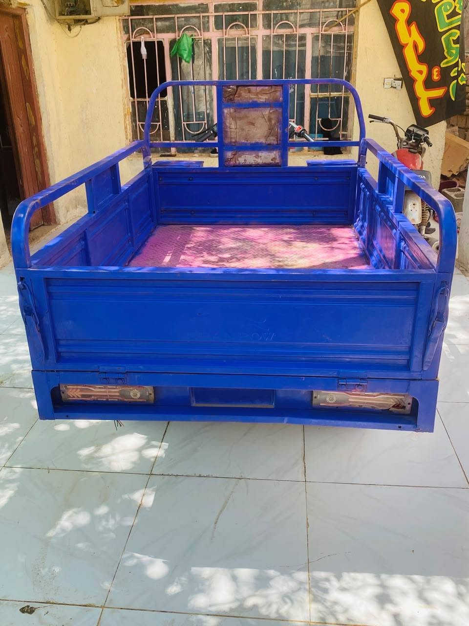 سلام عليكم شباب ستوته نضيفه كفاله شاصي ابدي نضيف مكينه نضيفه توايرر جدد وراق موجوده السعر مليون وتسعميه المكان العماره ماجديه ***********
