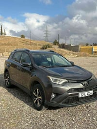 راف4 XLE • ٢٠١٧ • بلا بوية