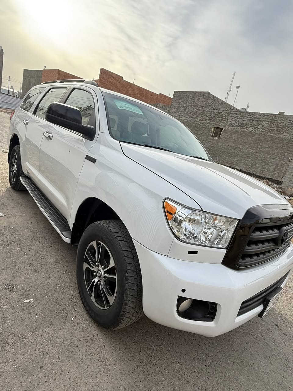 لسلام عليكم
بدون مراوس بدون مراوس بيع فقط
(تيوتا سيكويا  بلاتينيوم سياره مال جناي )
سياره جاهزه من كلشي كير محرك فول نضافه
بسمي مشروع وطني تحويل مباشر
موصفاتههً معروفه
داخل بيجي
.الموديل:2009
.المواصفات(platnum) 1/1
.سلايد روف
كشناتً جلد
.زراكات
.كامره
.تحكم ستيرن جهتين
.ستيرن كهرباء
.كشنات جلد +تدفئه تبريد
.بردات جانبيه بلاديه
.شاشه ايباد
.V8(5700)
.بعد بيها هوايه مواصفات
سياره مكفول كفاله عامه من الضربه
بيه صبغ 4قطع كلير
.السعر 170 وبي مجال
مكان السياره الأنبار رمادي
***********
