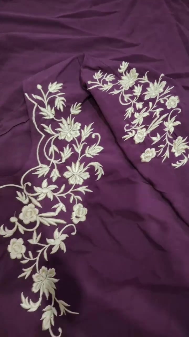 شغل تطريز دشداشة حسب الطلب 🧶🪡


**إذا كنت صاحب هذا الإعلان وتريد حذفه لأي سبب، رجاءا أرسل رسالة إلى الدعم الفني**