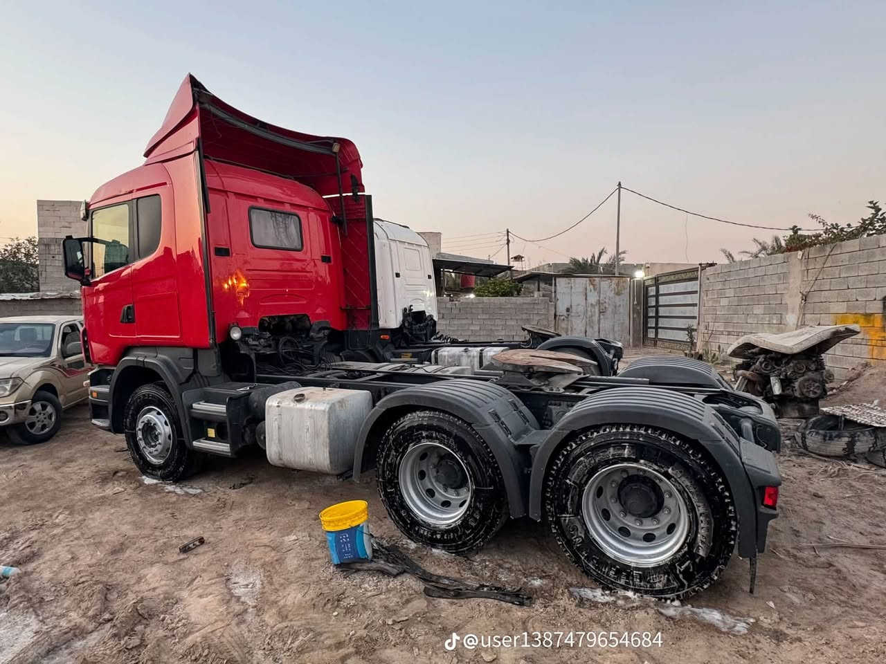 للبيع ٢٠١٢ سياره جديد دخول جديد  مجموعه جوبلس مكينه 6 حجم 440 مكينهلا تبخير ولا تنغيص الشراي هاذ رقمي ***********
