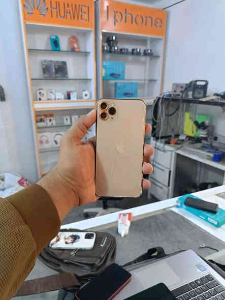 سلام عليكم وجبه ايفونات
13 جهاز بعده وتر فول نضافه ذاكره 256 بطاريه 74 سعره 420 

12 برو بطاريه 82 بعده وتر فول نضافه ذاكره 256 سعره 430 

11 برو ماكس لون زيتوني مستبدل شاشه لمس فول سلاسه الوان تخبل بطاريه 82 سعره 350 

11 برو ماكس لون ذهبي بي فطور بل ضهر مستبدل شاشه تفصيخ تقره مستعمله بطاريه 75 سعره 240 العنوان ديالى المقدادية الهارونيه ***********
