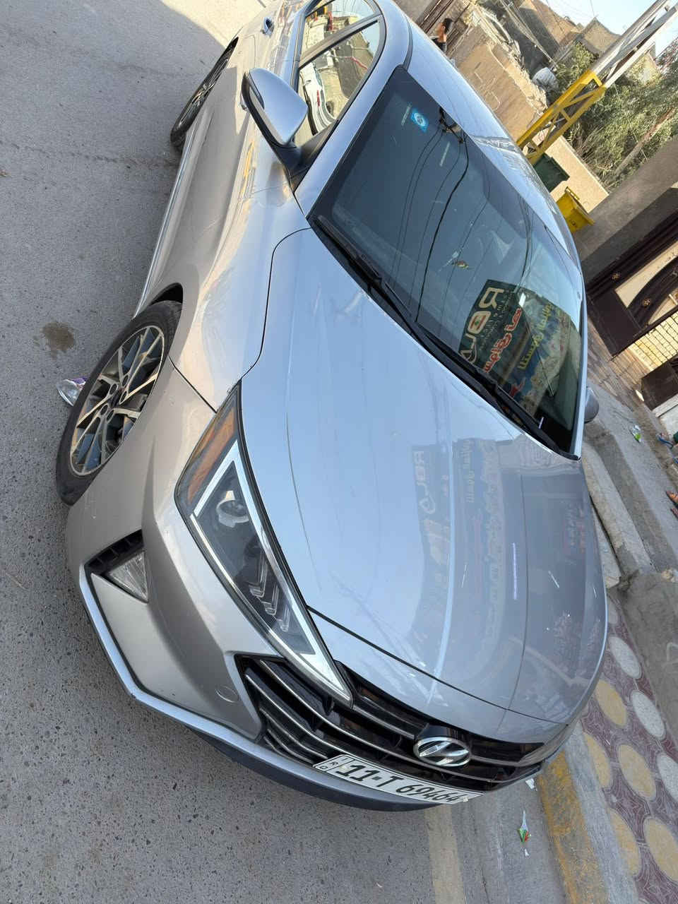 النترا للبيع موديل 2020 
وارد كندي الحادث فقط البنيد وراجع نفسه مصبوغ  سونار موجود
السيارة ماشية 77 الف كيلومتر
مكينة 2000 دوش 
كير AT
شاشة اندرويد
فول تحكمات ستيرن 
شاشة اعطال
مانع انزلاق 
ونقطه عمياء واشارات بالمري
ورادارت وكاميرا دوارة
دوشمة جلد
تدفئة كشنات الاماميه
تدفئة ستيرن
مودات قيادة ومثبت سرعه
ويل 17
لايت عدسه زنون
رقم بغداد الجديد وسنويه بأسمي
سعر 143$ وبيها مجال
مكاني بغداد الرصافه
رقم ‭0771 002 5600‬
***********
