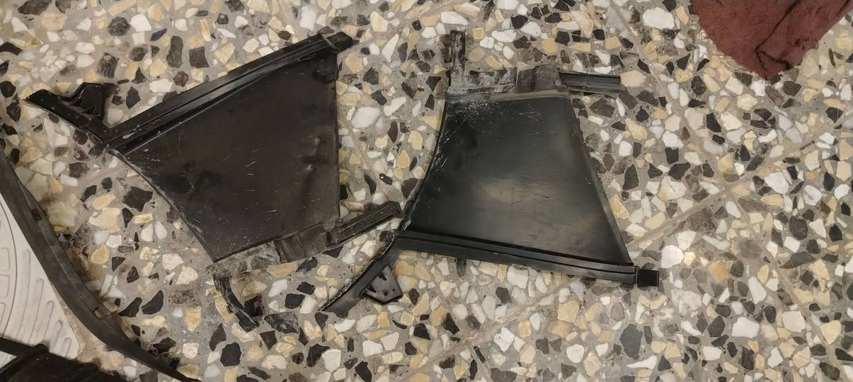 السلام عليكم 
دعامية الالنترا 2025 لون اسود للبيع غراضها كامله الدعامية 
دعامية بيها كسر بسيط تفيدك ادخل خاص وانطيني سعرك   مكاني حي البساتين


**إذا كنت صاحب هذا الإعلان وتريد حذفه لأي سبب، رجاءا أرسل رسالة إلى الدعم الفني**