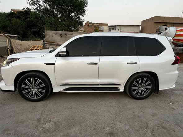 السلام عليكم لكزز البيع فقط بدون مراوس مديل 16 ماشية 112 رقم بغداد السعر 565 بيهة مجال قليل مكاني الكوت مركز المدينة تفاصيل اكثر الاتصال ***********
