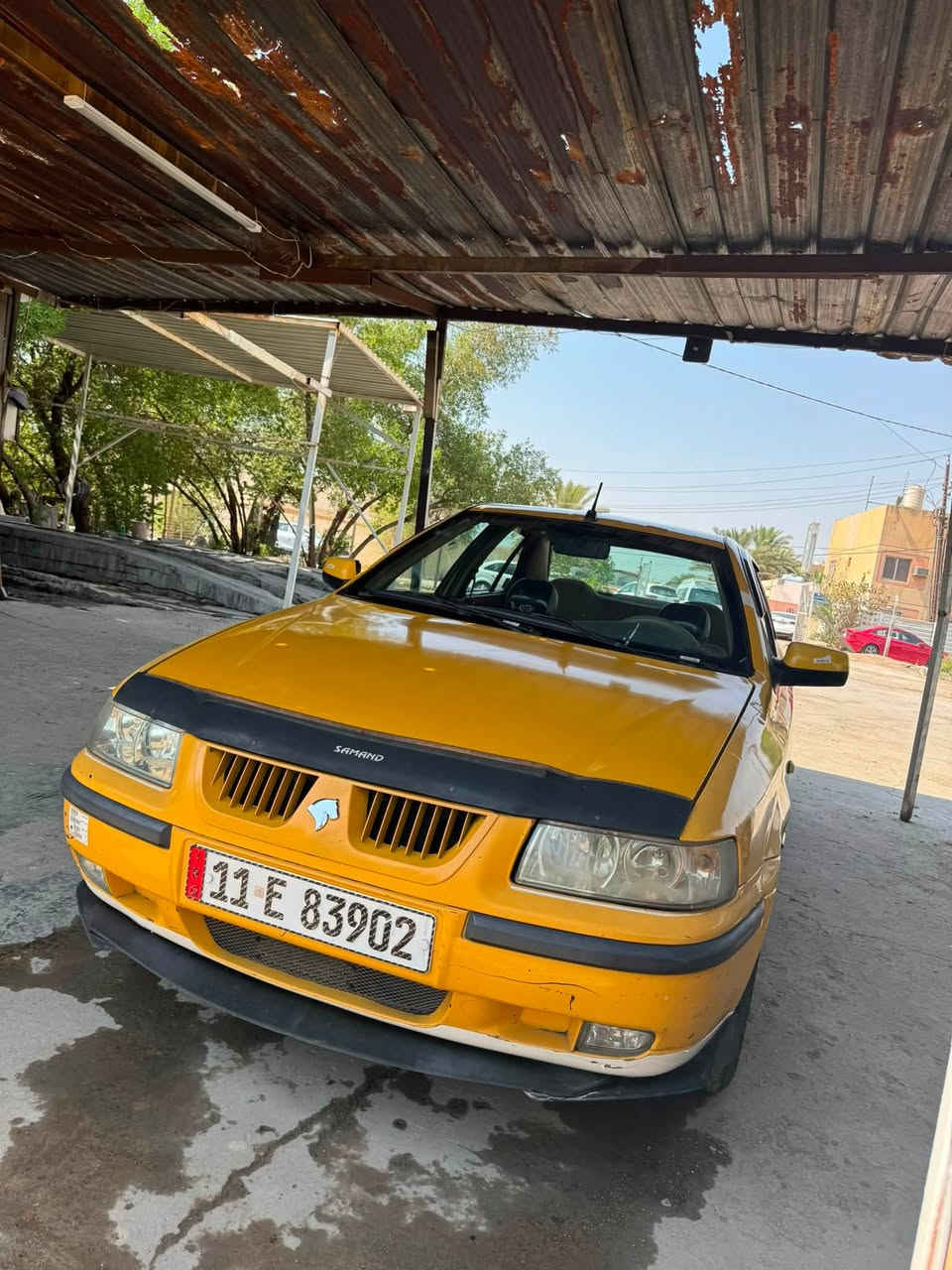السلام عليكم 

سمند 2013 محور كورلا vvt 1600 السيارة جاهزة هاي فديو وصورها كلها شغاله تاخذها بوجهك للشارع ترايك وين متريد كير مكينه تبريد اكفلهن من اي خلل 
تبريدها ثلج مال ياباني 
بأسمي رقم انكليزي مصفرة هيئة وغرامات 
سعرها 42 بيها مجال شي بسيط 
مكاني بغداد حي الاعلام 

***********
