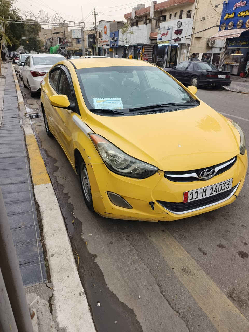 سلام عليكم الانترا موديل 2013 وارد امريكي مكينه وكير خير من الله تخم تاير جديد باتري جديد السيارة كلشي مناقصها مصفرة هيئة وغرامات يعني بين قوسين كبل للشارع 95 وبيها مجال مكاني بغداد الحريه *********** غير متواجد ع الخاص اتصل وادلل
