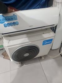 سبلت ميدية طن مع قطعة خارجية سعر 350 وبي مجال 07732543042 بغداد دورة