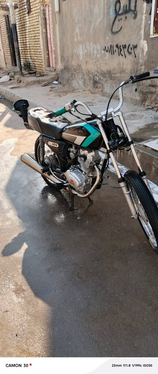 السلام عليكم للبيع شيلك للبيع جانا ناصريه سعر 500$ ***********
