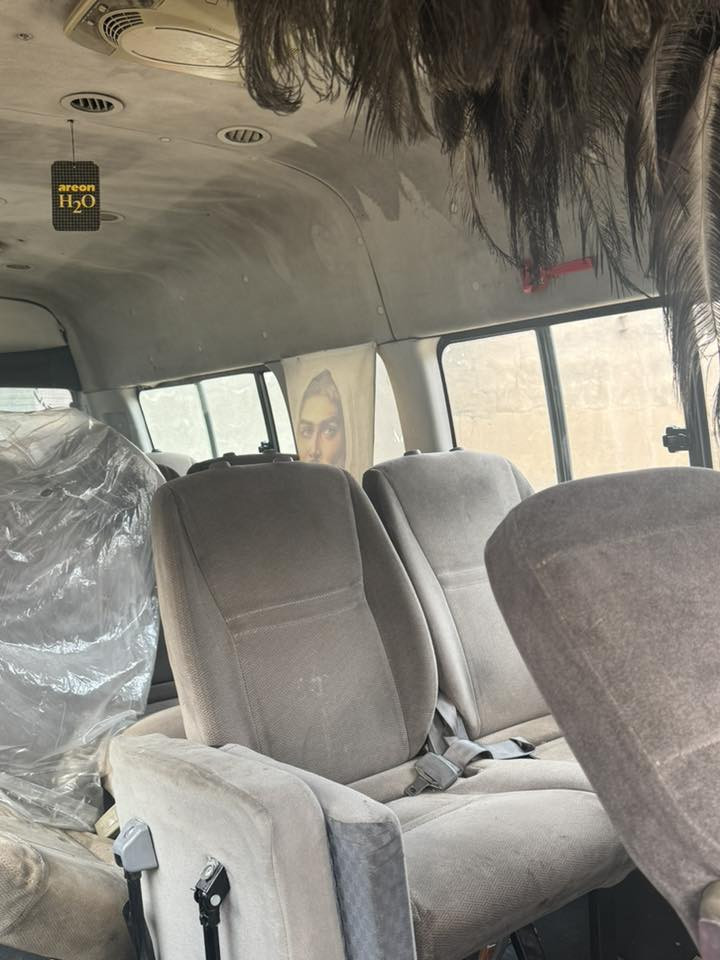 السلام عليكم سياره شيري عالي كفاله من الصبغ والضربه ما عده الطخه شبر موضحه بل صوره
سياره رقم نجف دولي طالع مصفر  تحويله ثاني يوم بل بصره 
مكينته بلاديه 
سياره بيه بكن  ابيع كايمم محرك
السعر 110 وبيه مجال 
العنوان البصره حي الجامعه 
سياره كامله من الدعاميه لدعاميه وكافه الرسميات 
الاستفسار عله الرقم : 
***********
