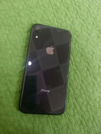 آيفون XR • ٦٤ جيجا • بطارية ١٠٠%